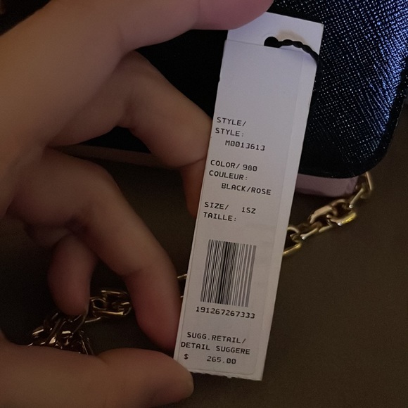 Marc Jacobs Wallet on chain crossbody. - Picture 7 of 7